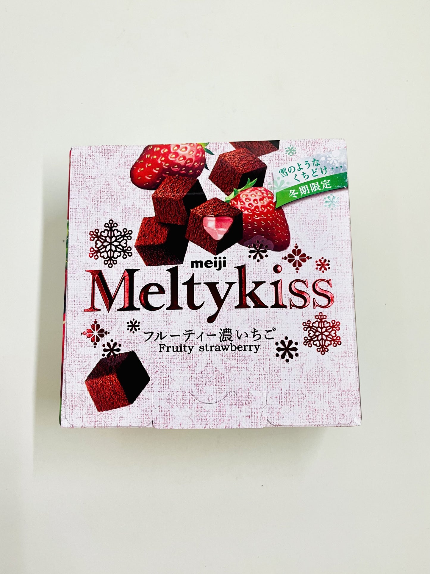 Meiji Melty Kiss Fruity Strawberry 52g